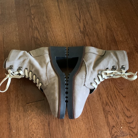 New Ron White Leather Vandra Ankle Boots - Picture 7 of 10